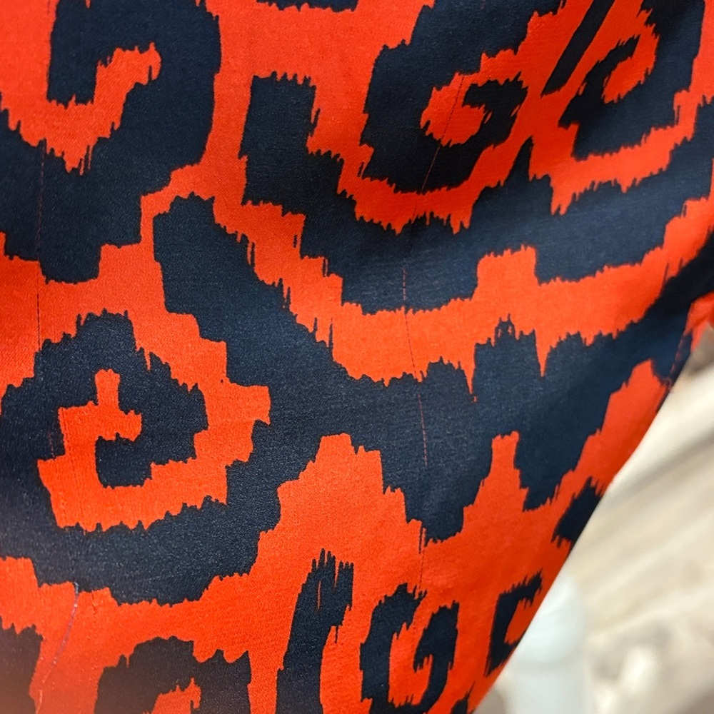 Jones New York Red and Blue Blouse - Picture 2 of 10